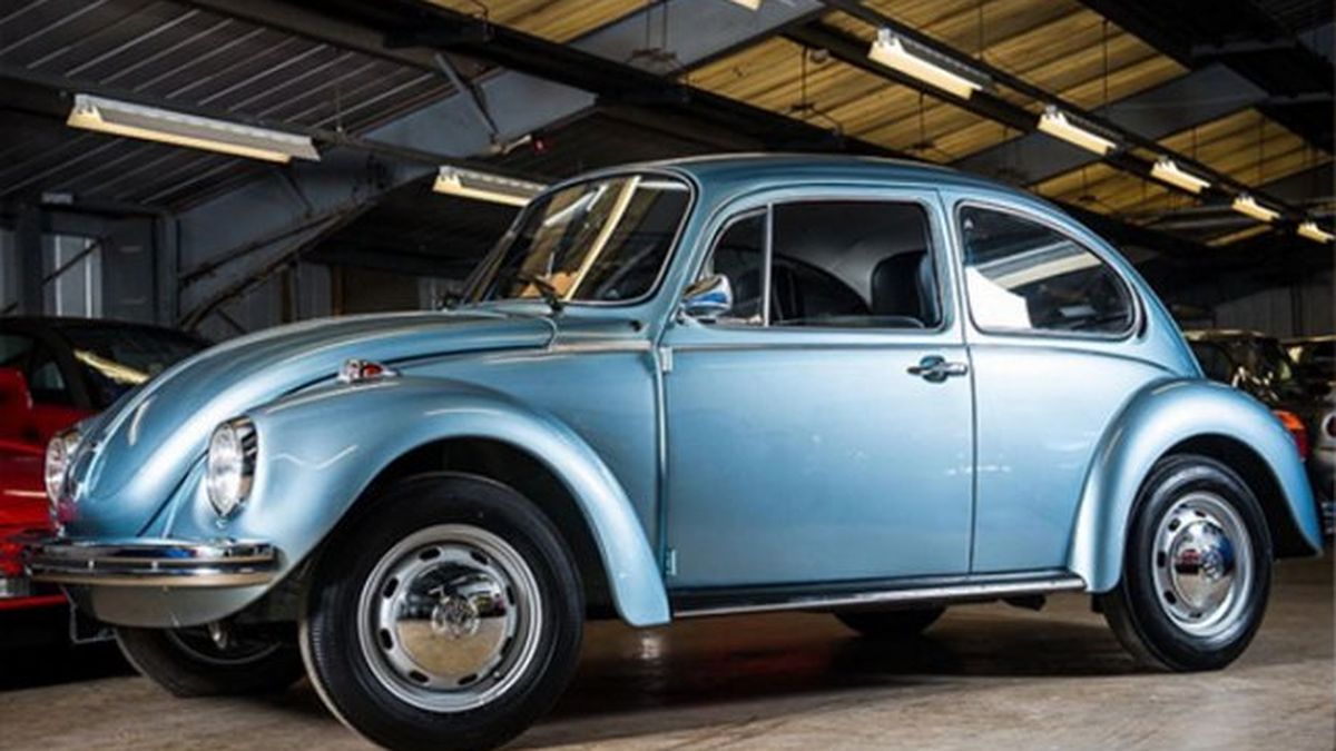 Un Volkswagen Escarabajo de 1974 con apenas 90 kilómetros es subastado