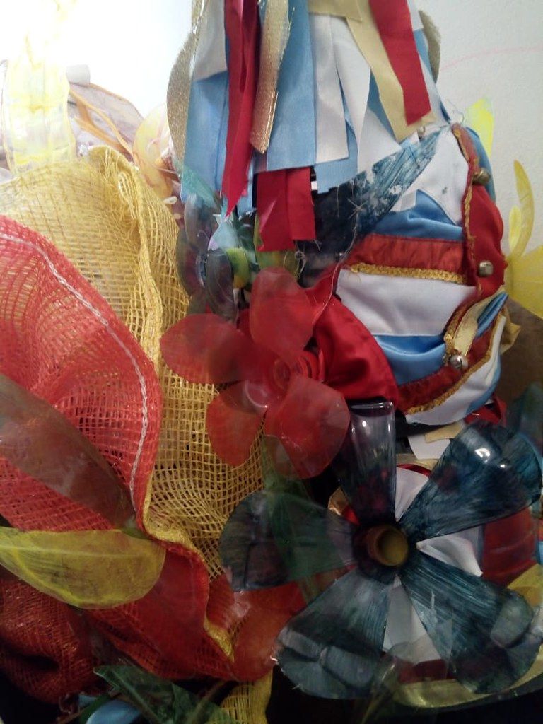 Carrusel del Sol: parte del vestuario es confeccionado con plásticos reciclados