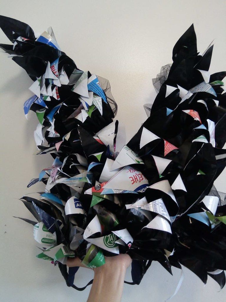 Carrusel del Sol: parte del vestuario es confeccionado con plásticos reciclados