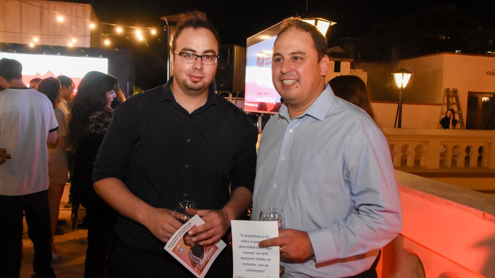 Cóctel de embajadoras