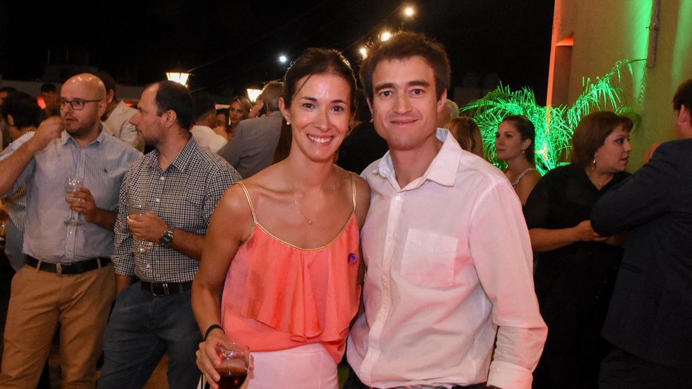 Cóctel de embajadoras