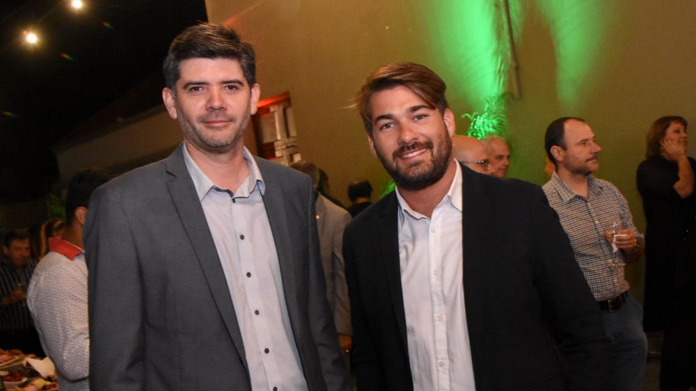 Cóctel de embajadoras