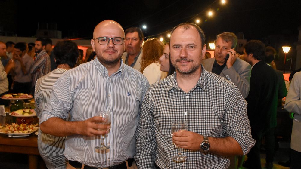 Cóctel de embajadoras