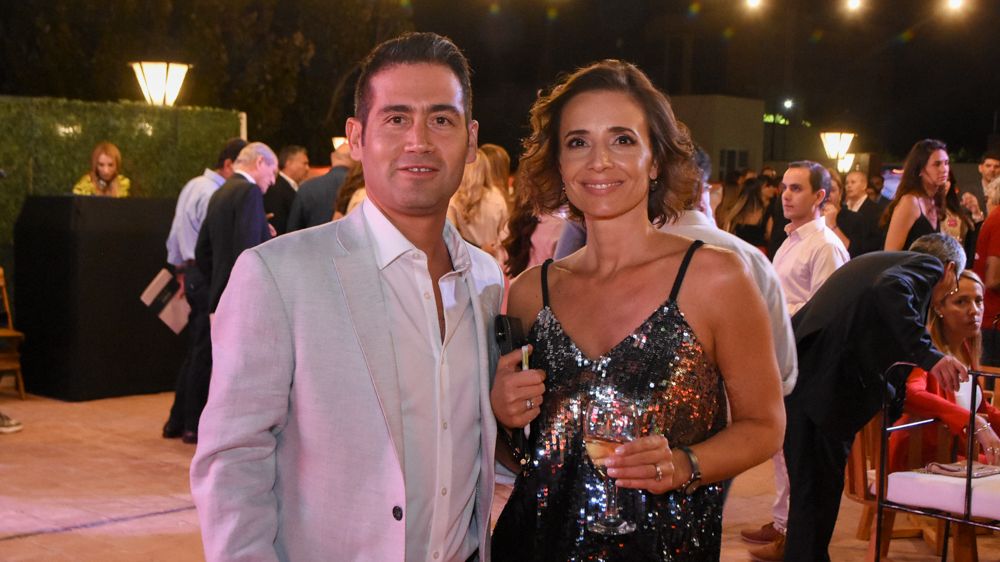 Cóctel de embajadoras