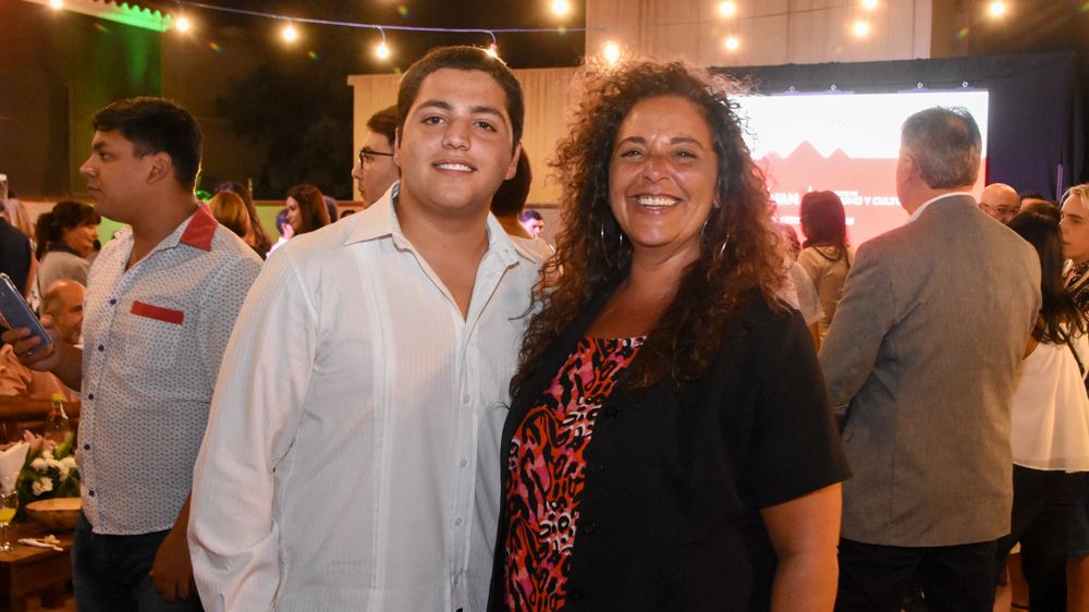 Cóctel de embajadoras