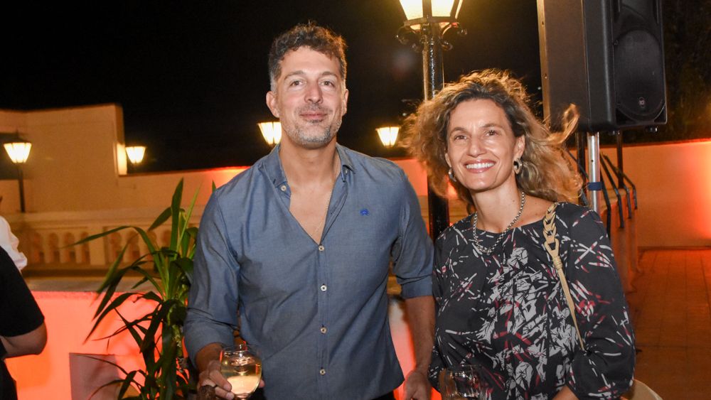 Cóctel de embajadoras