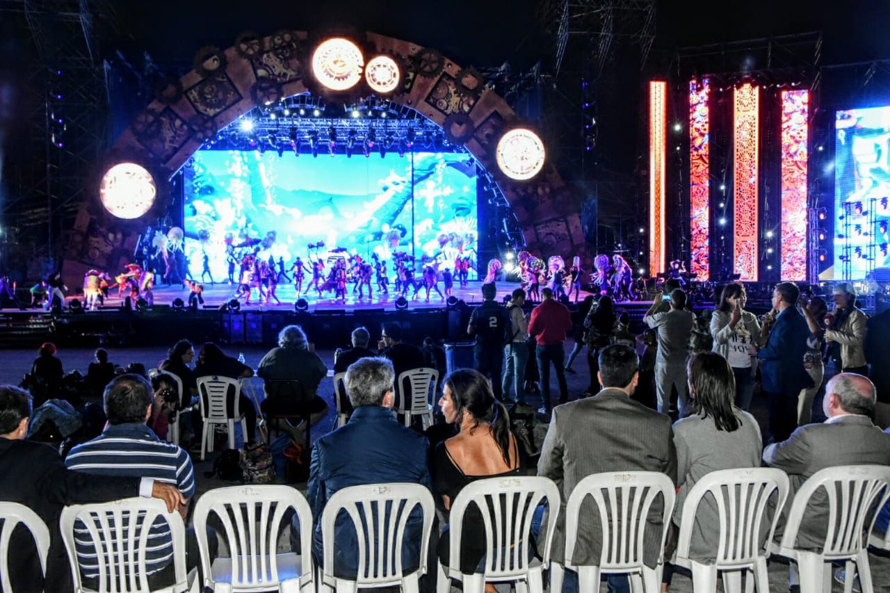 Ensayo general del Espectáculo Final y recorrido de autoridades por el predio (Foto: sanjuan8)