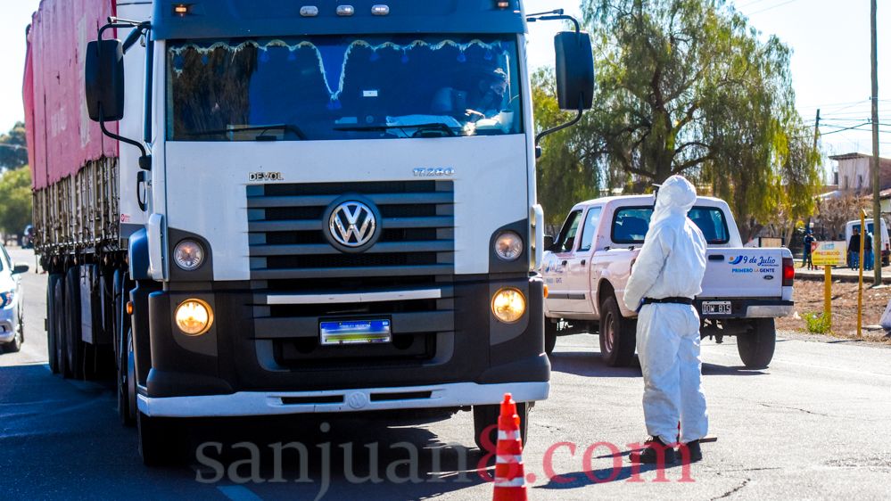 Control transporte - operativo - colectivos - camiones (Fotos: sj8)