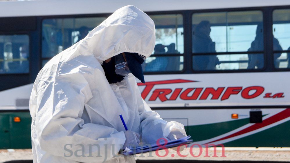 Control transporte - operativo - colectivos - camiones (Fotos: sj8)