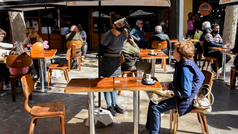 Cafés - bares - restaurantes (Fotos: Adrián Carrizo para sanjuan8.com)