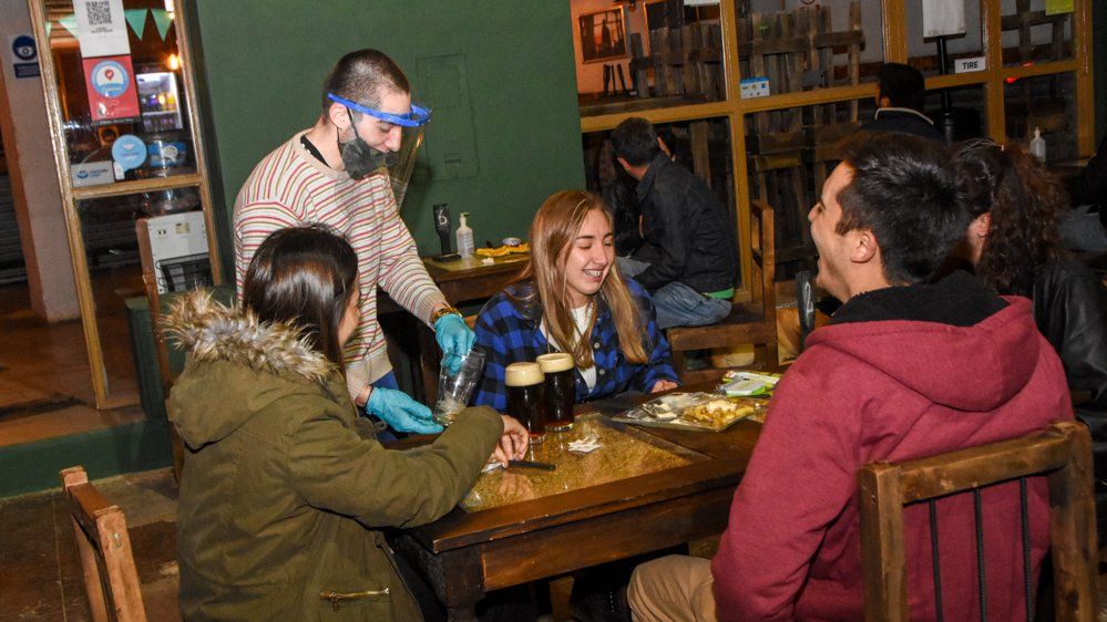 Cafés - bares - restaurantes (Fotos: Adrián Carrizo para sanjuan8.com)