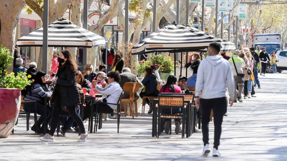 Cafés - bares - restaurantes (Fotos: Adrián Carrizo para sanjuan8.com)