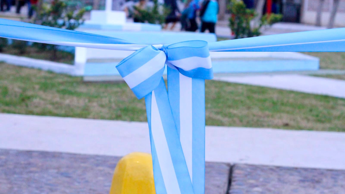 Chimbas inauguró la plaza de los Lotes Hogar N° 8 y 15