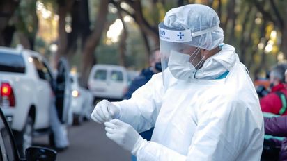 Prioridades en centros de testeos: ¿Quiénes deben hisoparse?