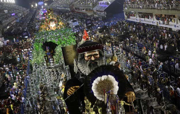 70 mil personas se deslumbraron con el cierre del carnaval de Río de Janeiro
