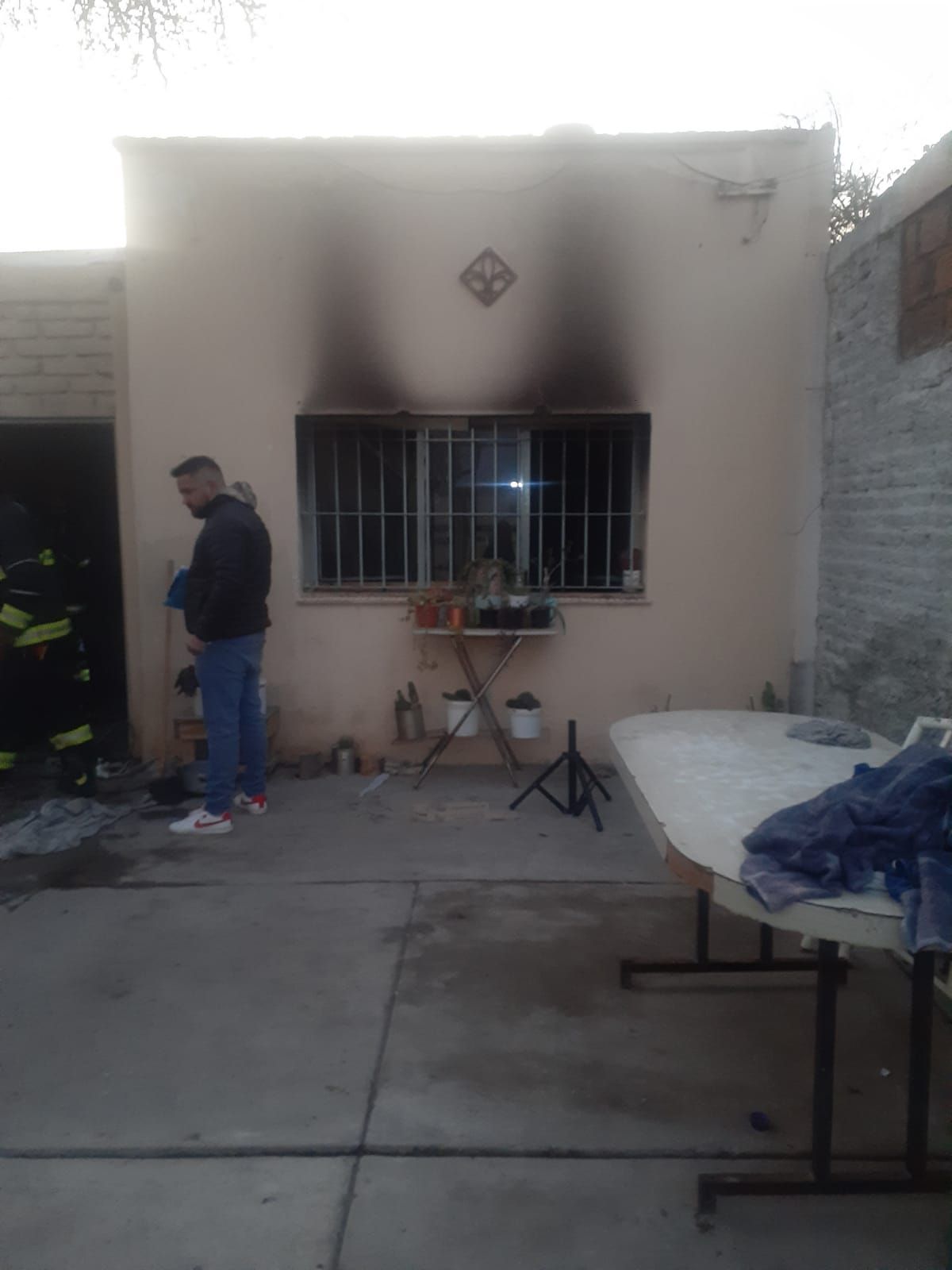 Tragedia en Concepción: dos adolescentes murieron por el incendio de una vivienda