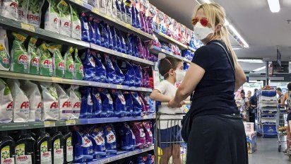 Una familia necesitó más de $60.000 en marzo para no ser pobre