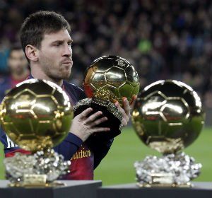 Messi donó un millón de pesos a un polideportivo de Rosario
