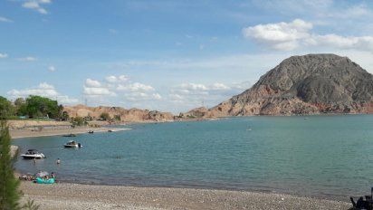 Habilitan playas del dique de Ullum: cómo es el protocolo