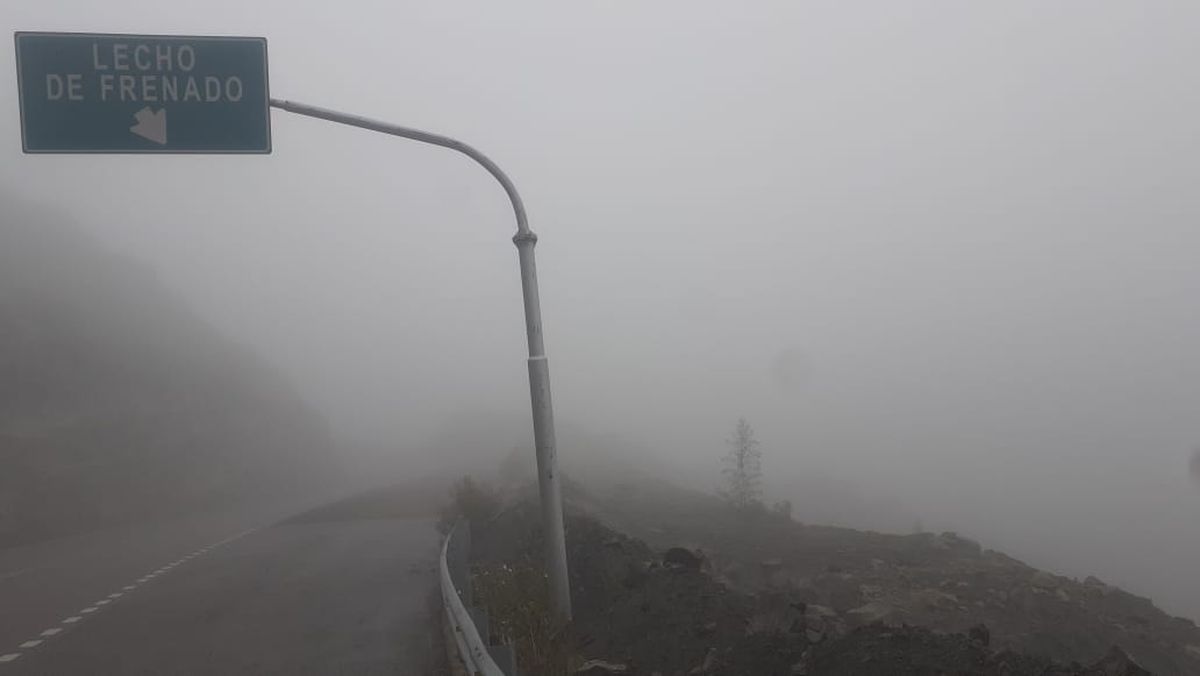 Precaución: la neblina invadió parte de la RN 150 Jáchal-Ischigualasto