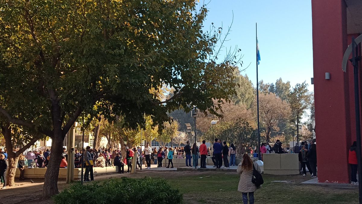 Liberan a la bioquímica acusada por la amenaza de bomba en el Hospital Rawson