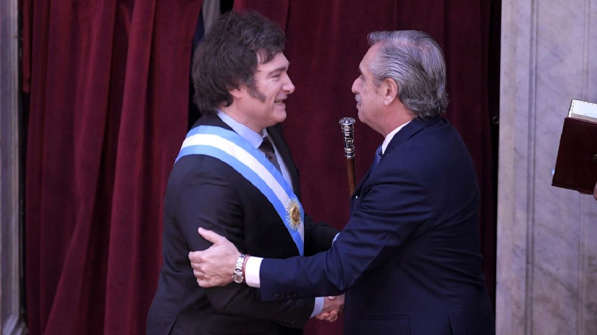 Javier Milei Juró Como Nuevo Presidente De La Argentina