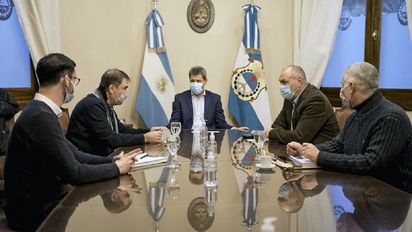 Sergio Uñac recibió saludos protocolares por parte del nuevo presidente de Ecogas.