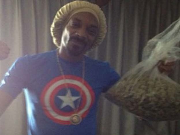 Insólito: Snoop Dog ganó una bolsa de marihuana al apostar por Mayweather