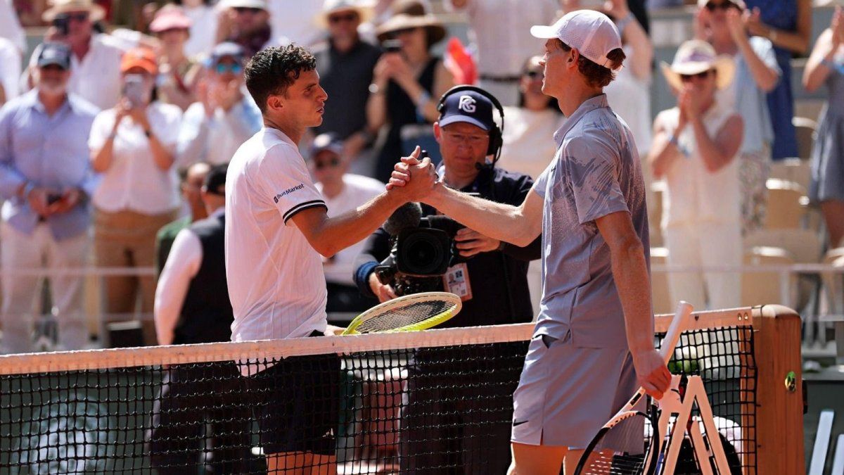 Roland Garros: Cerúndolo eliminó al número 1 en la segunda ronda
