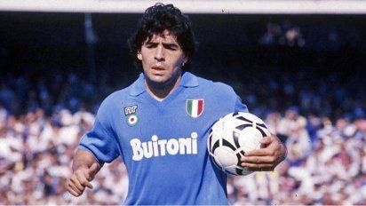 La muerte de Maradona conmocionó al mundo y llovieron los mensajes en Twitter. 