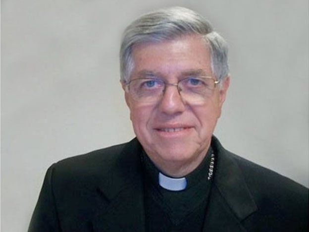El obispo dijo que no cree que se termine el celibato de los curas en la Iglesia Católica