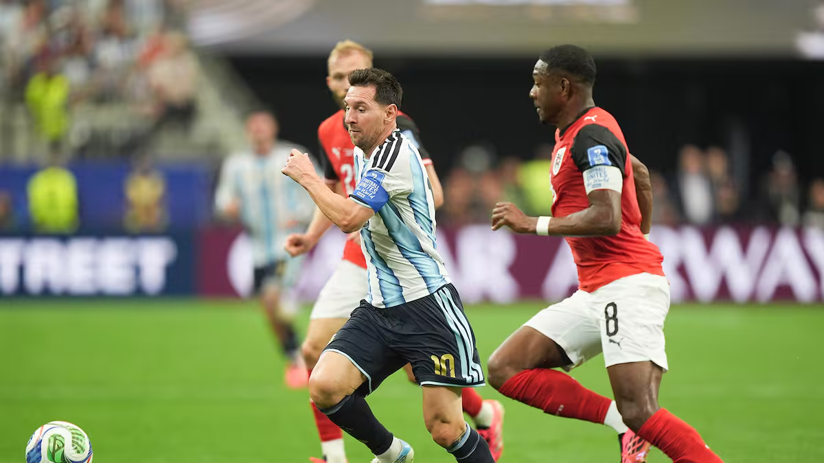 Doblete de Messi y Argentina le ganó a Austria