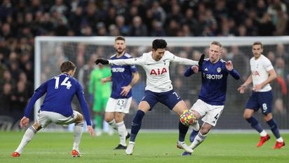 Premier League: Tottenham venció al Leeds de Bielsa 