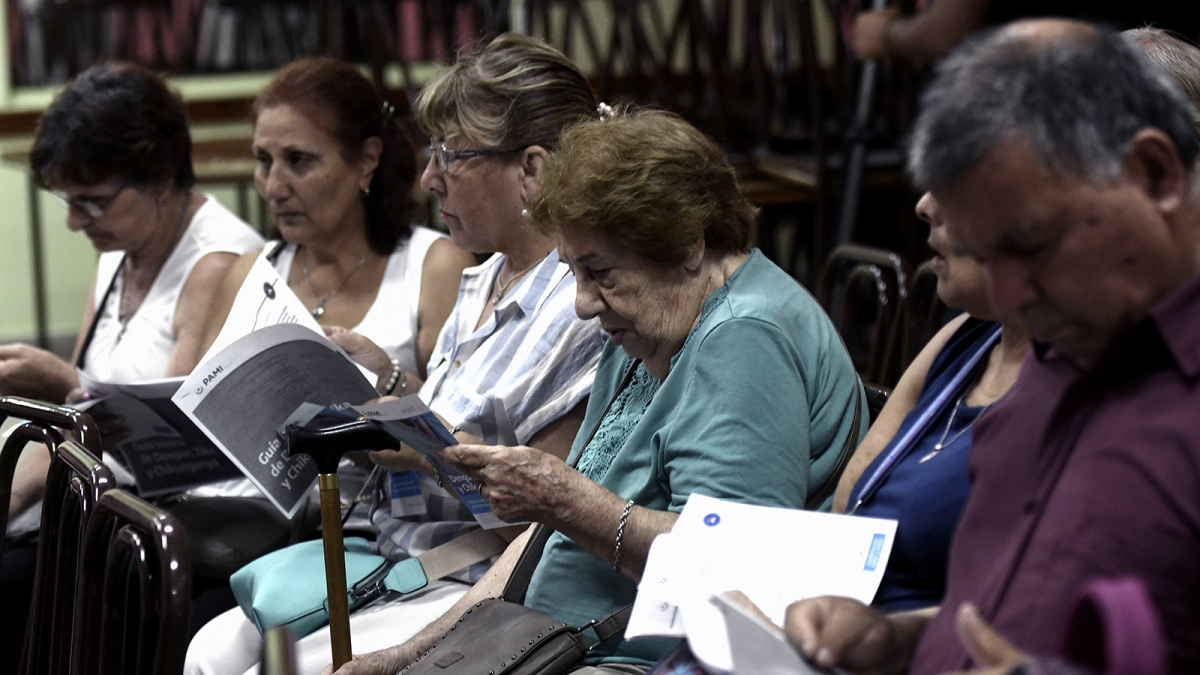 Jubilados Y Pensionados: Quiénes Cobran Este Miércoles