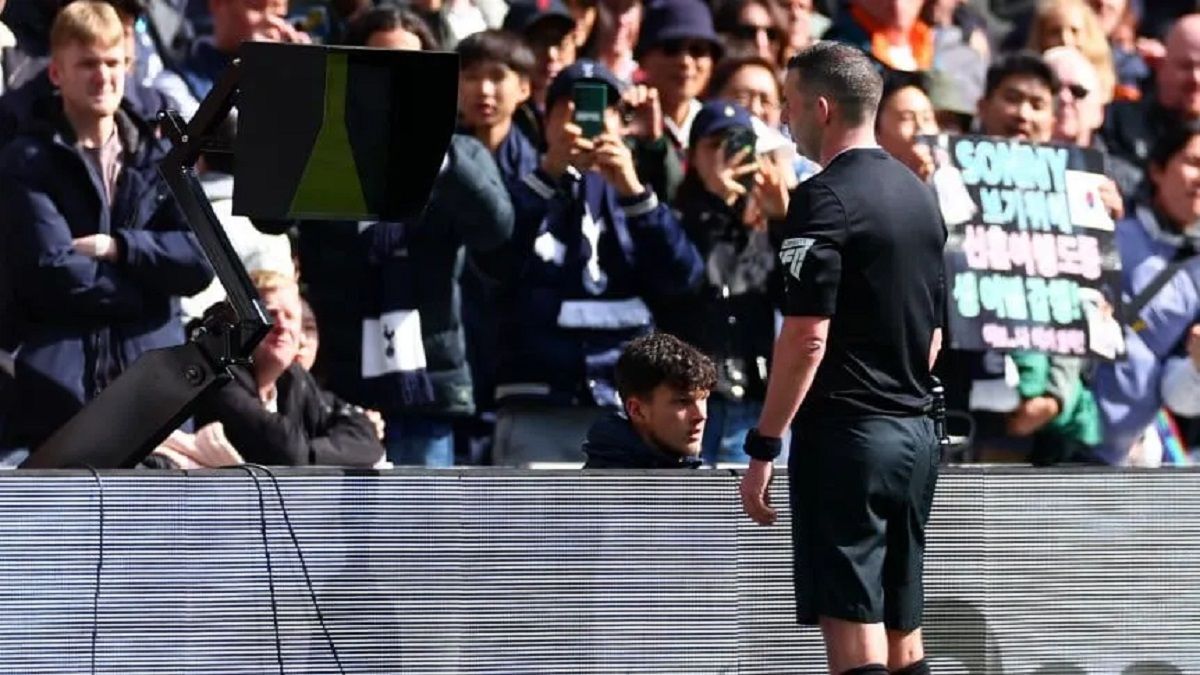 La Premier League innova en el VAR: cuáles son los cambios