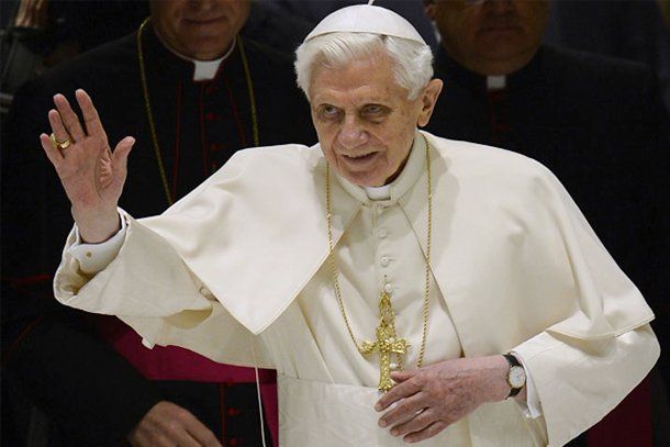 Benedicto XVI se despidió: Dios no dejará que la Iglesia se hunda