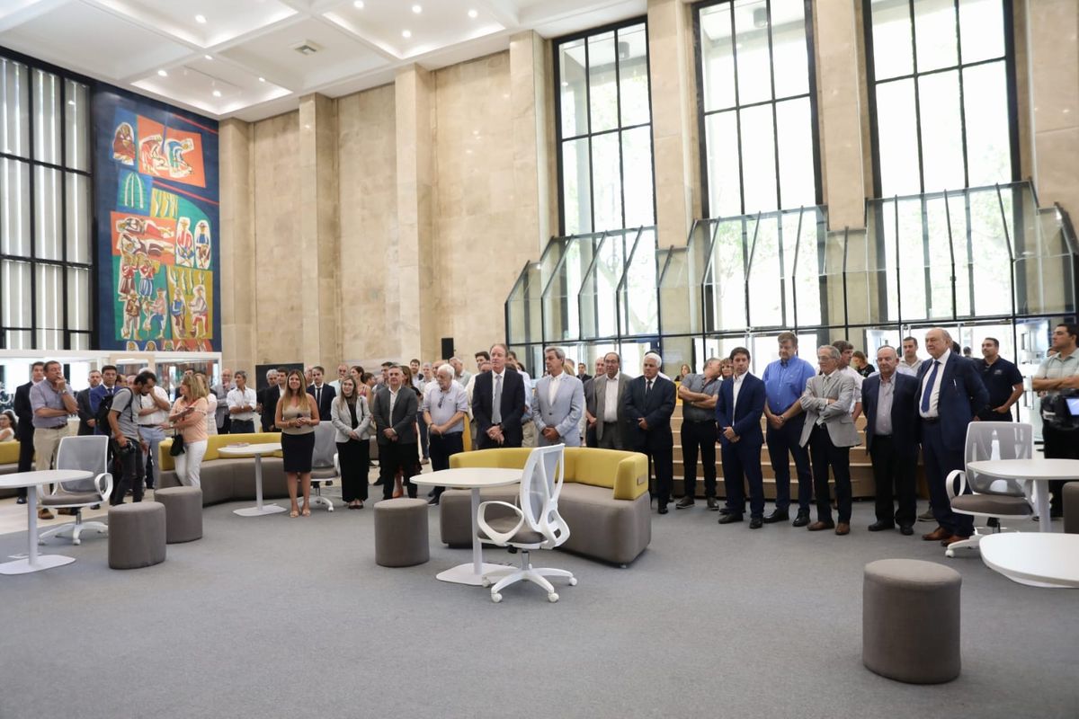 Banco San Juan inauguró un innovador Centro de Negocios