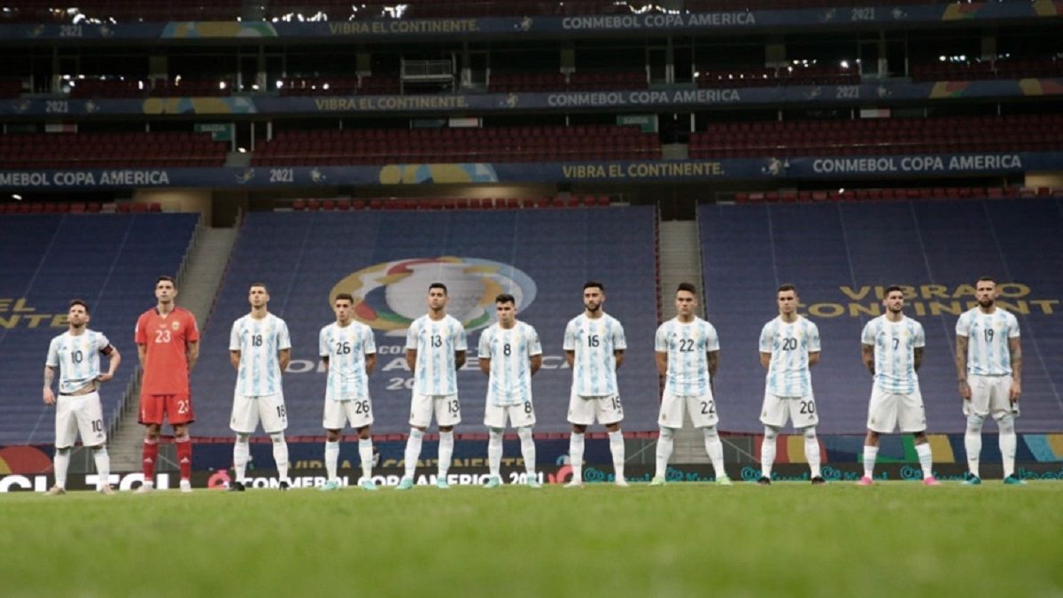 FIFA multó a la Argentina. Foto: Télam.