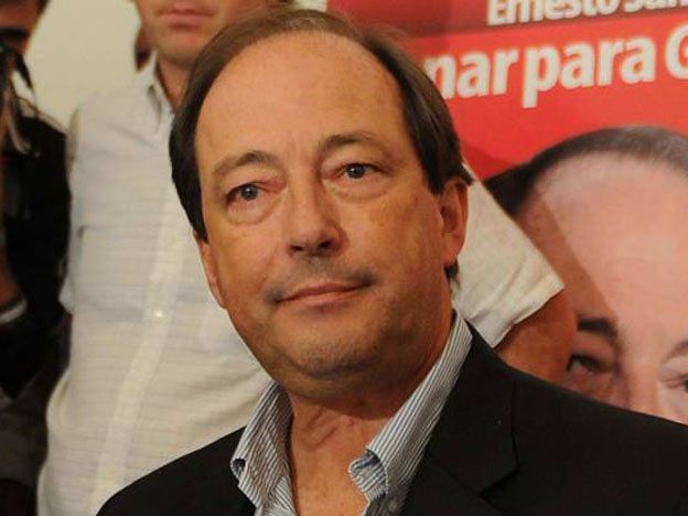 Fuga de represores: Ernesto Sanz pedirá la interpelación en el Senado para Víctor Hortel