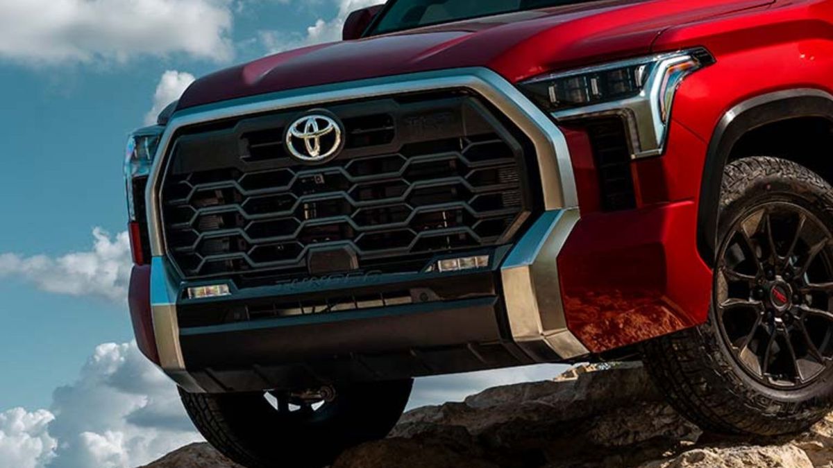 Toyota anunció que frena su producción y comienza con suspensiones
