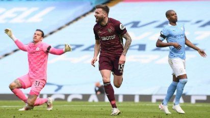  El Leeds venció a Manchester City sobre la hora