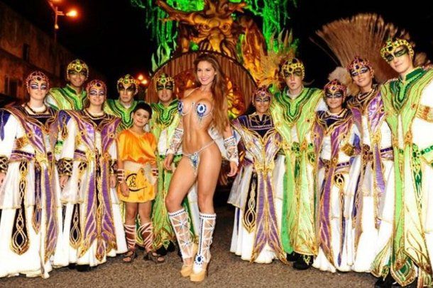 Gualeguaychú ya tuvo su primer sábado de carnaval, que cierra el 2 de marzo