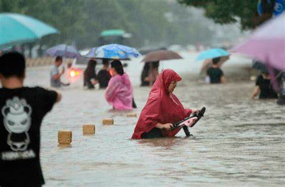 Diez muertos y casi 300.000 evacuados por fuertes lluvias en China