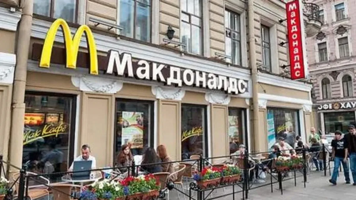 Reabren en Rusia los antiguos locales de McDonalds con nombre nuevo