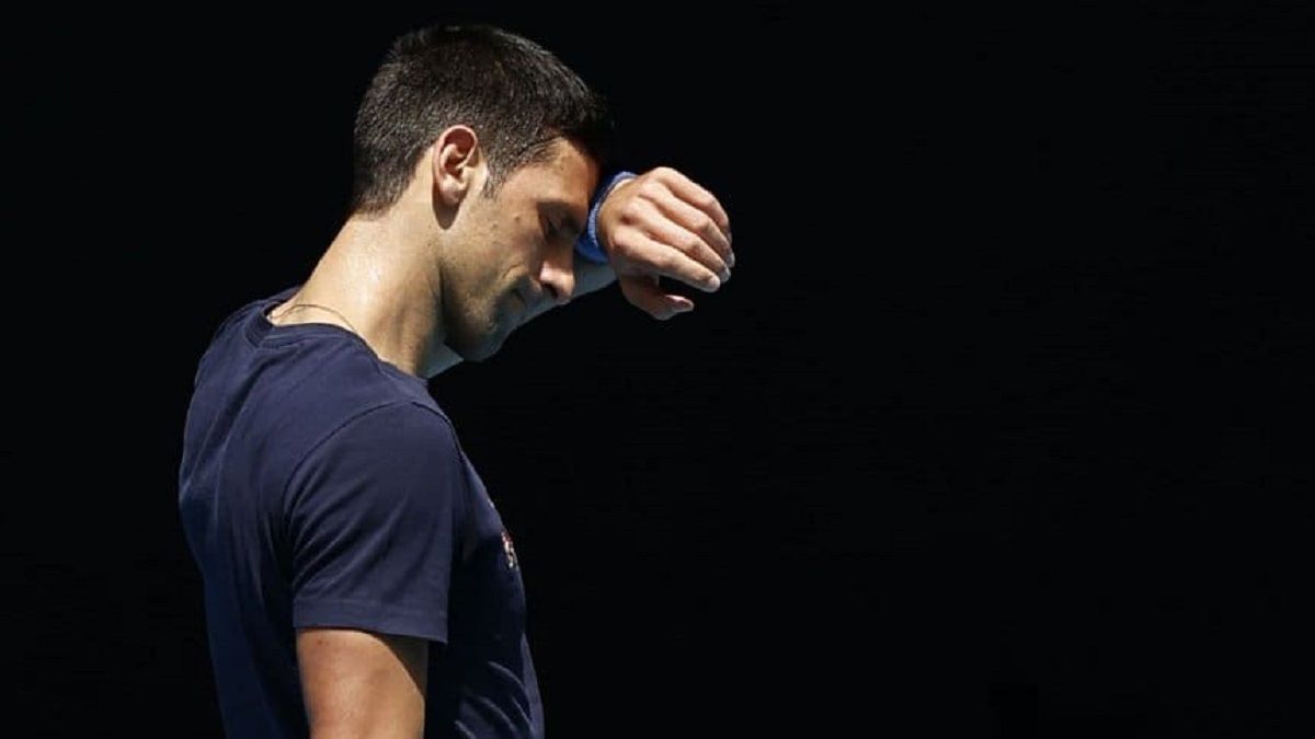 Otro escándalo con Djokovic: lo fotografiaron infraganti 