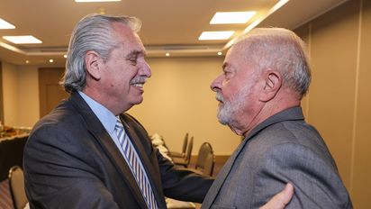 Fernández viaja a Brasil para la asunción de Lula Da Silva