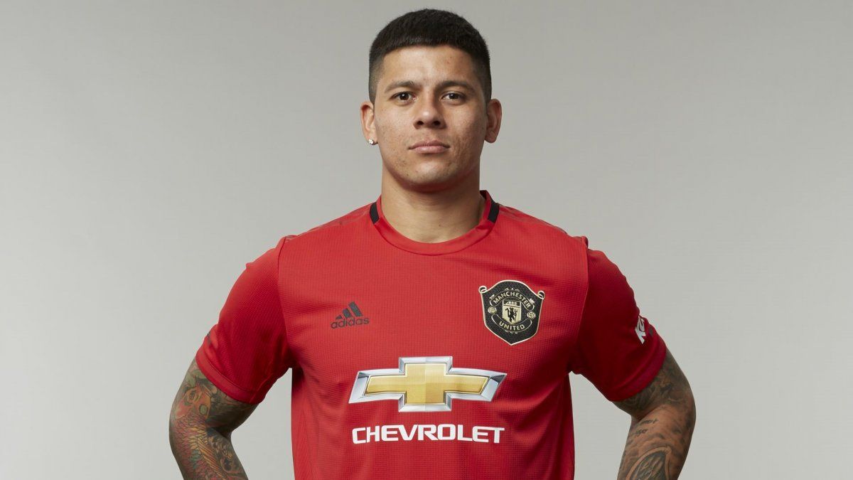 Marcos Rojo dejará Manchester United para ponerse la camiseta de Boca. 