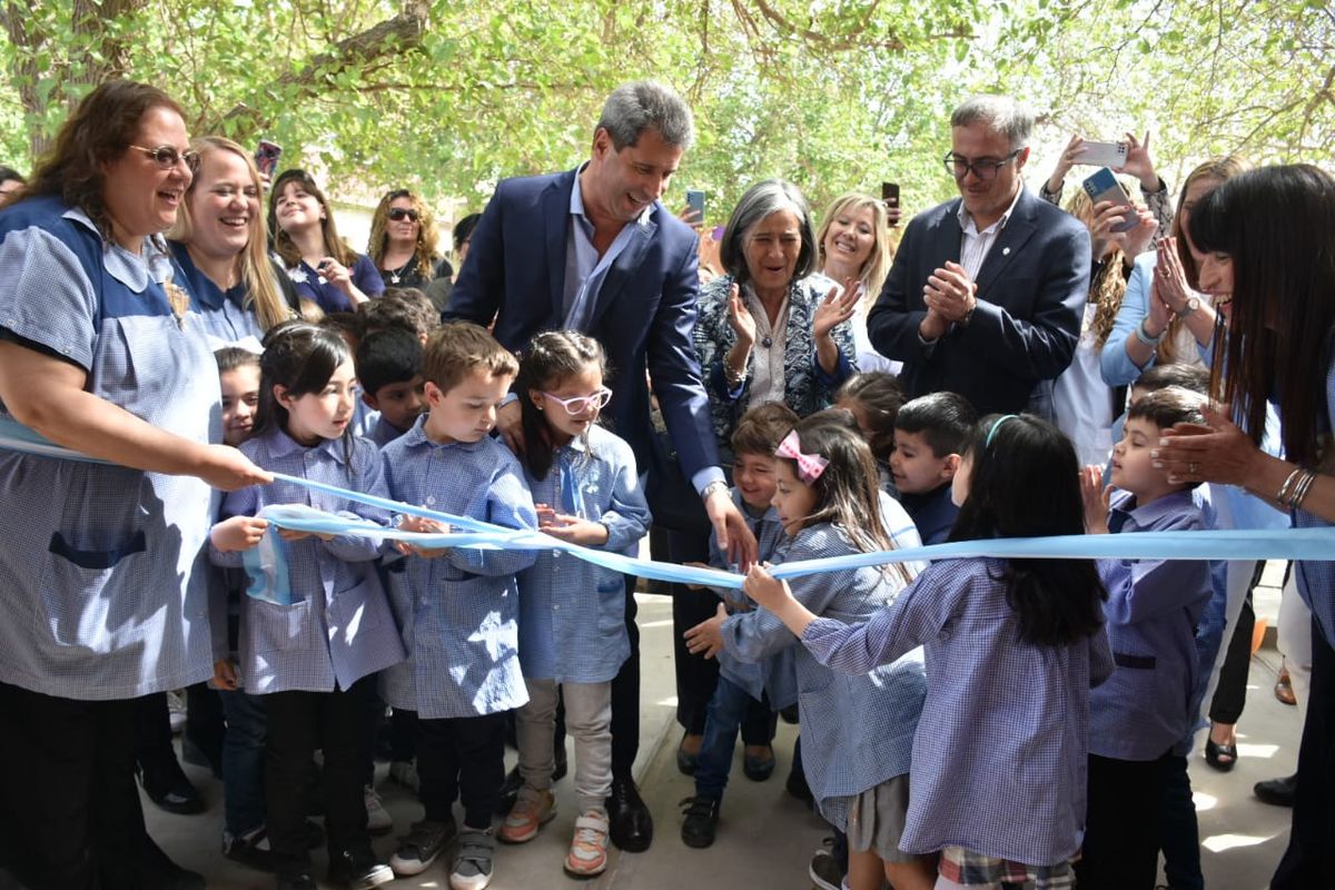 El Gobernador inauguró las obras de ampliación del Jardín Teniente Fonseca