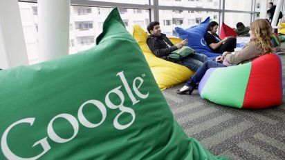Google prepara una charla virtual para estudiantes de último año. 