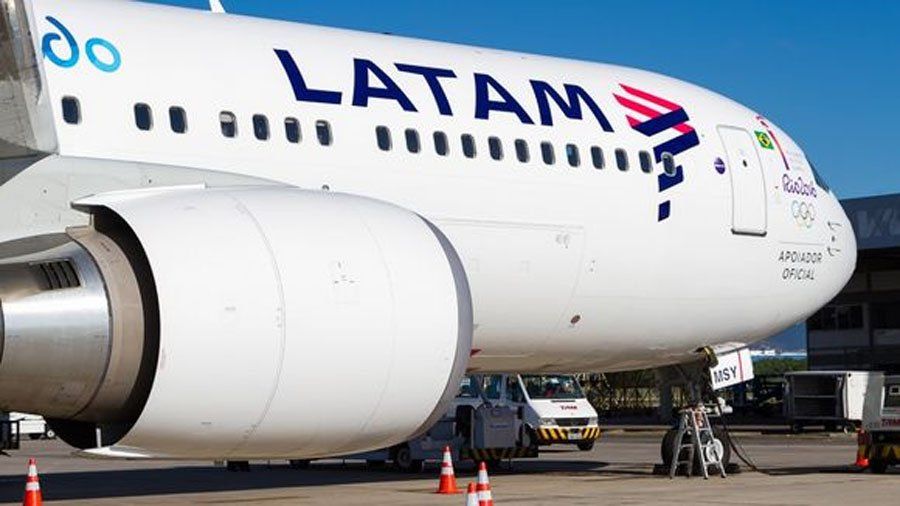 La compañía aérea Latam achica sus operaciones en Argentina